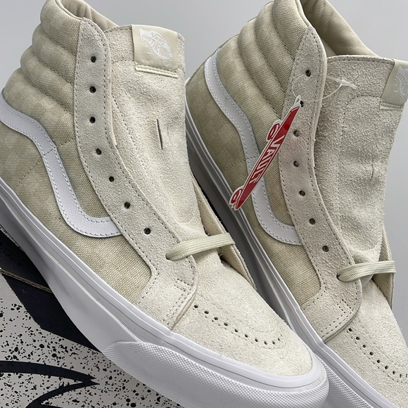 Vans Men’s 0g Sk8-Hi Lx Vault Checkerboard Vintag
VN0A4BVB0VW 
Sneakers - Picture 6 of 16